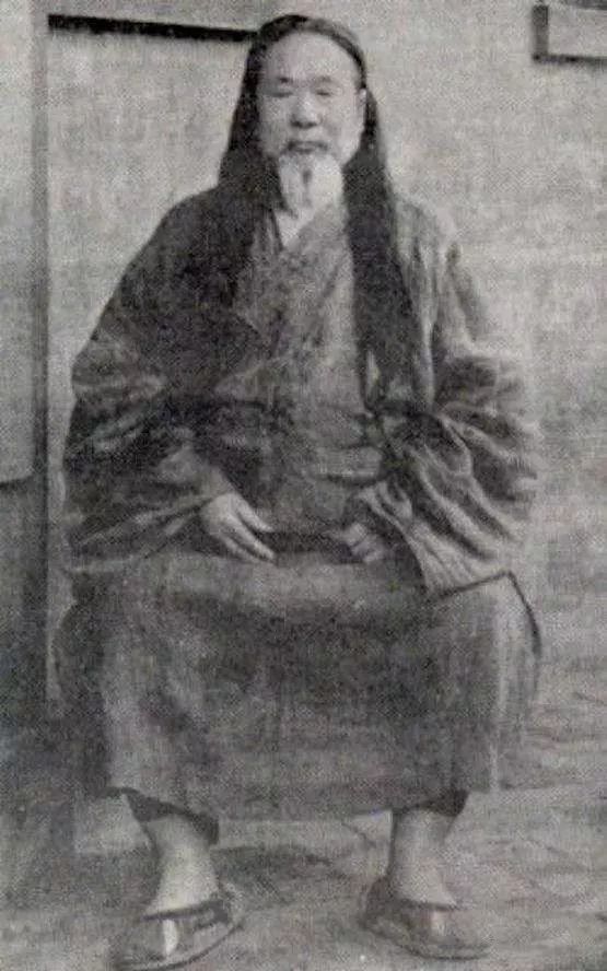 1.扬州来果禅师塔铭并亭记2.达本居士序3.倓虚法师序4.复仁和尚序5.