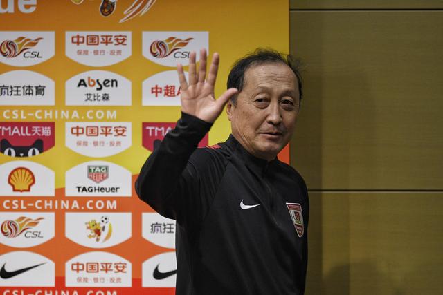 东北虎队主教练王晗的照片是唯一一位上姚明自传的这个你知道吗