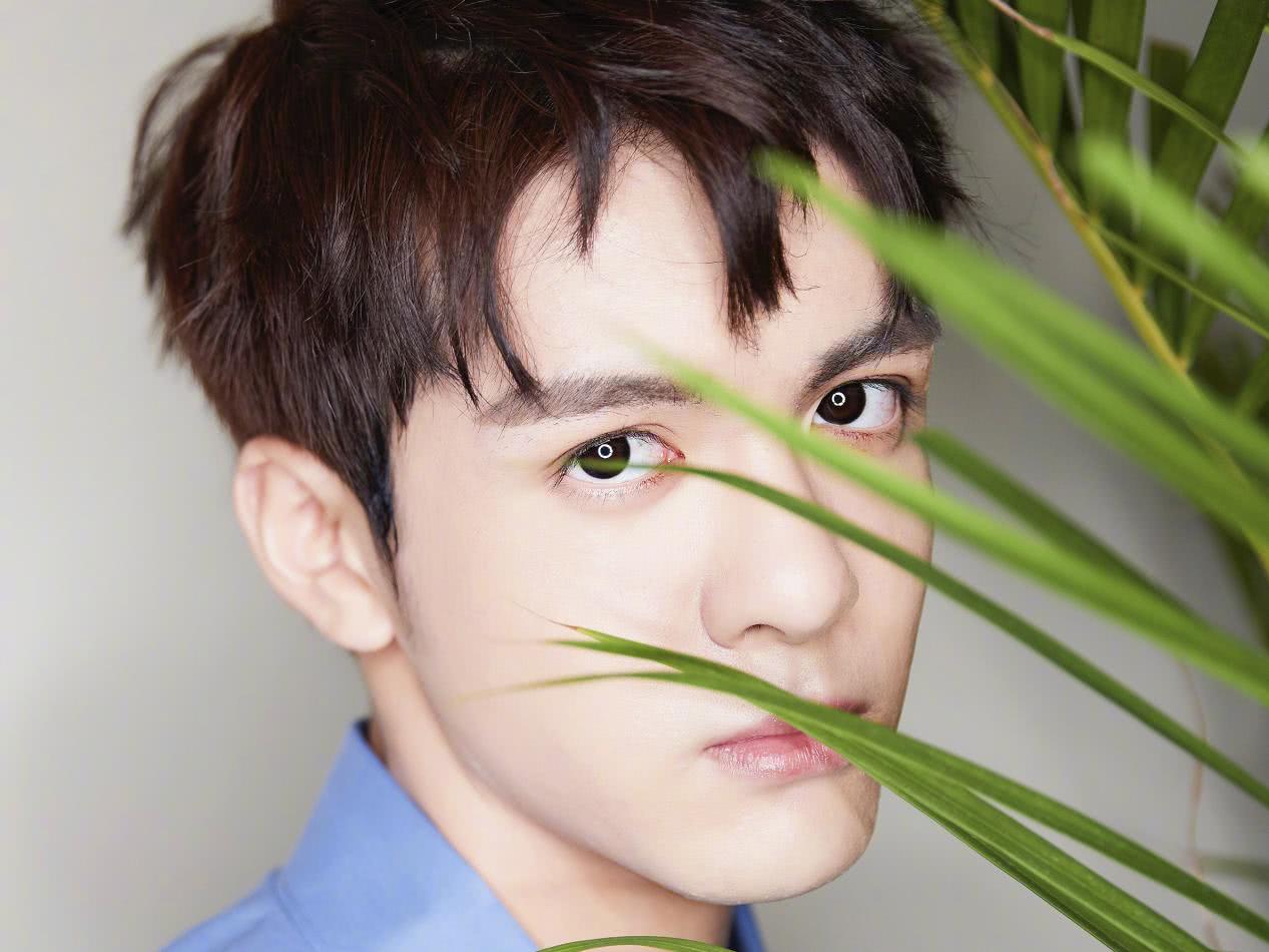 曾舜晞回应质疑我还在路上且不着急