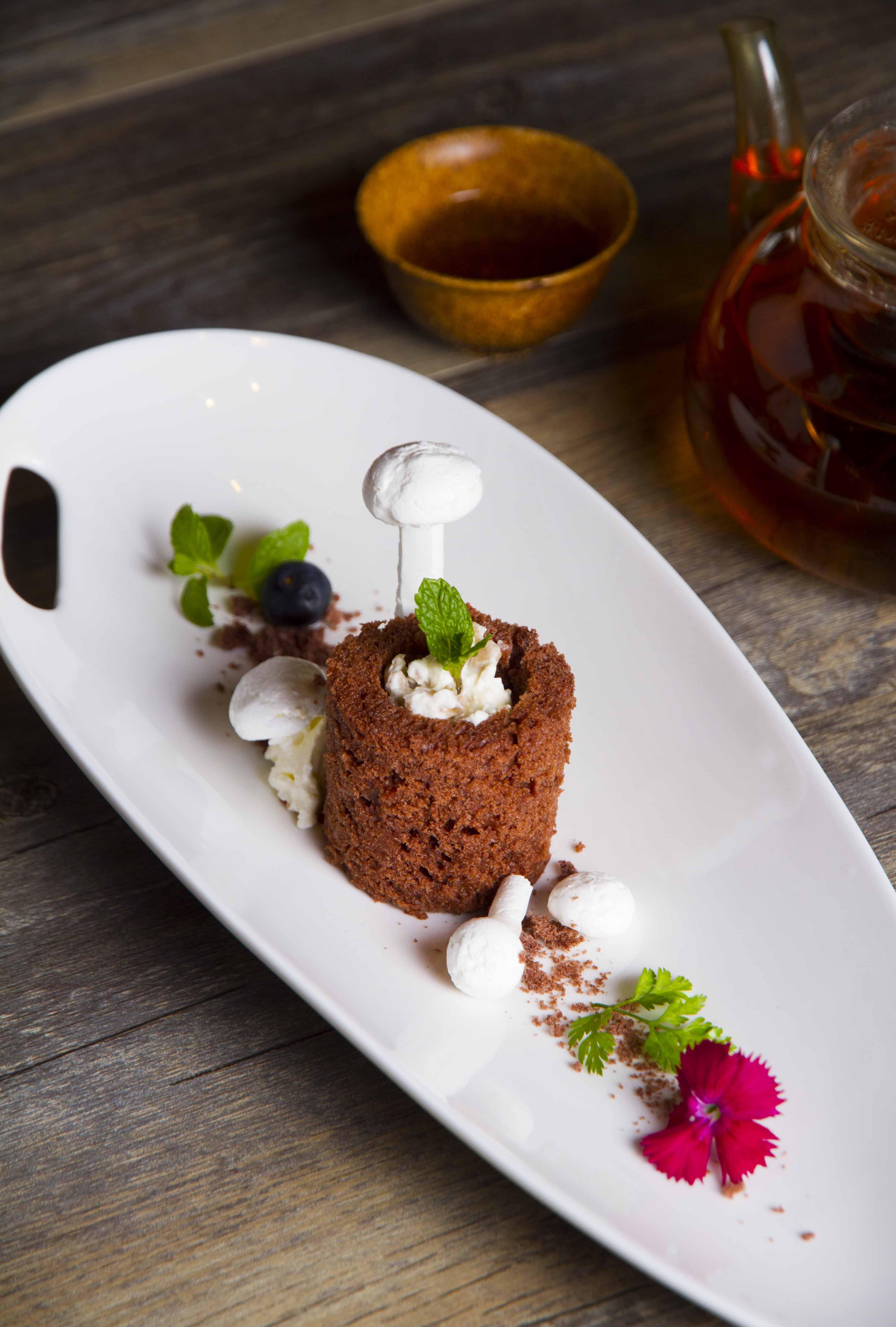 万物苏醒"菌"先知 水晶苑推出健康珍菌菜单