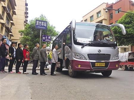 川渝首条跨省农村客运班车开行 上班仅需半小时__凤凰网