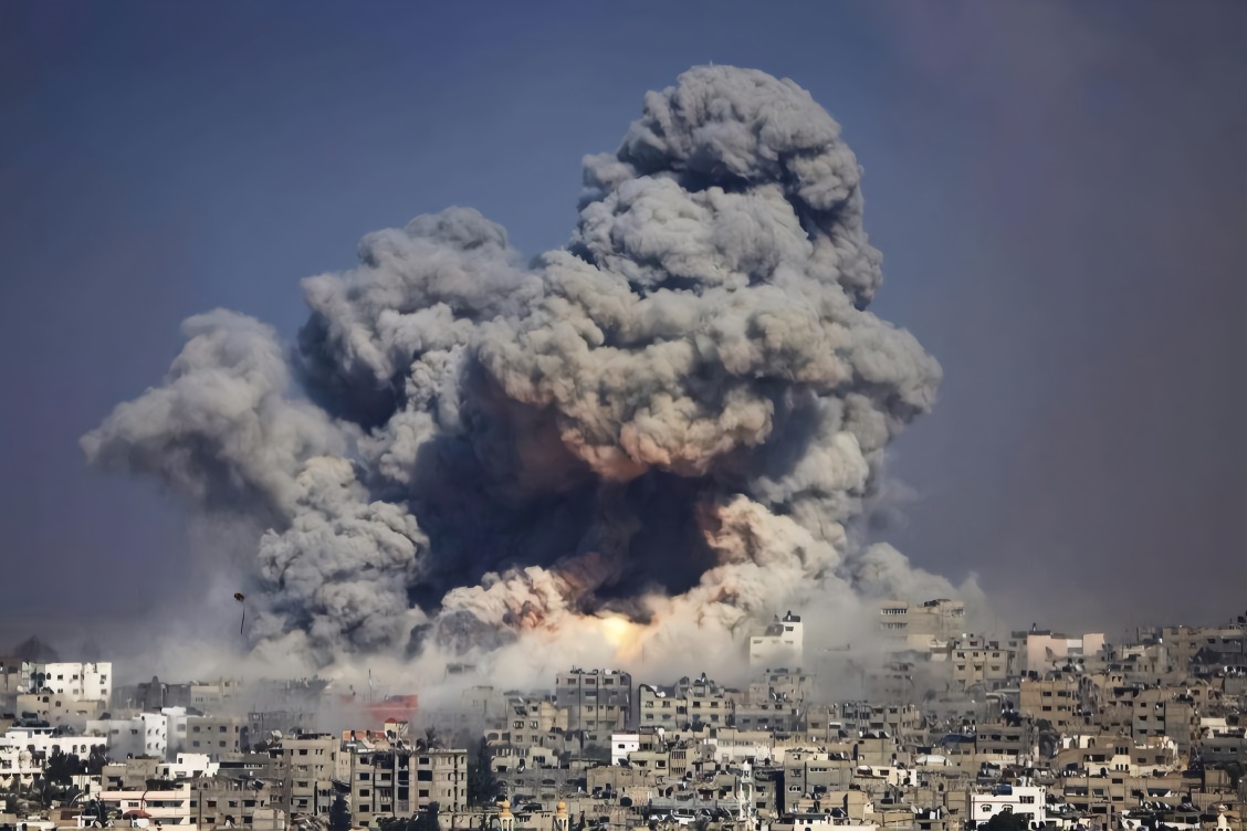 大批导弹空袭叙利亚俄军s300显威风战局已不可逆