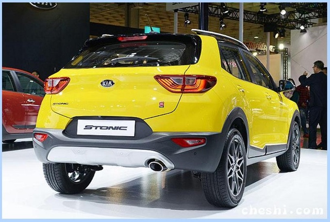 起亚新款小型跨界suv亮相 还买本田缤智?