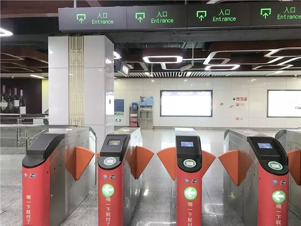 0记者带你30秒看遍宁波地铁3号线!