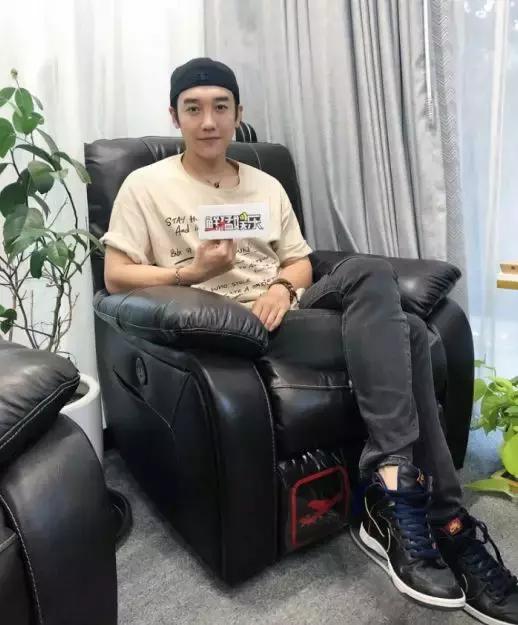 专访歌手王野 | 从“快乐男声”出走的这9年__凤凰网