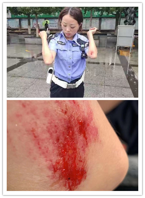 女警察打架图片