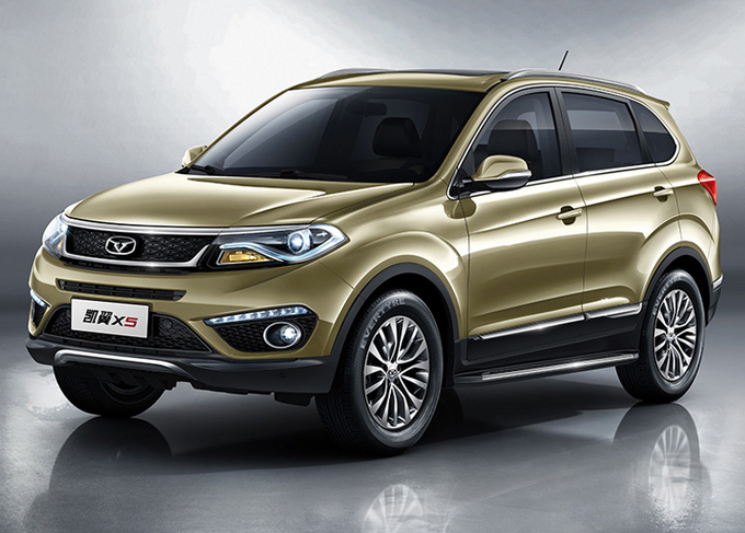 奇瑞版"x5"只卖7.89万!新1.5t发动机,比传祺gs4还便宜