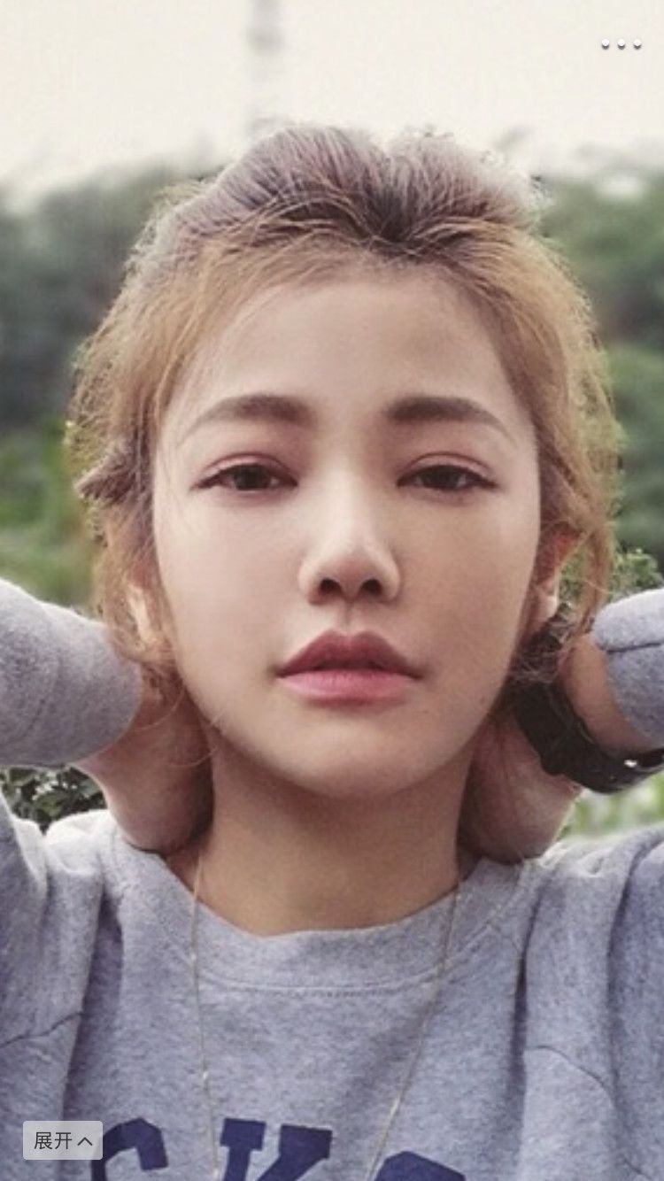 40岁的台湾少女名模——许路儿