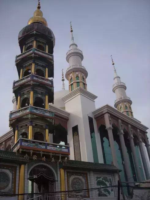 东乡族清真寺建筑图片