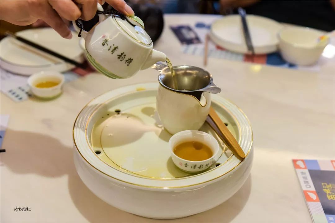 風餐錄# 當港點遇上閩南功夫茶,這樣閩粵結合的早茶真香