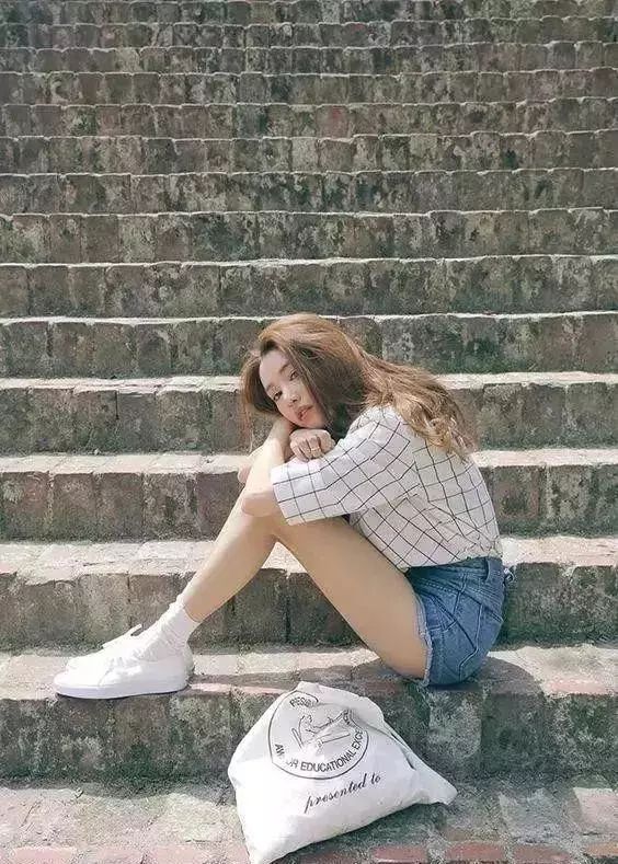 拍照pose怎么摆11个一身疼痛拍照的拍照姿势拍照超好看