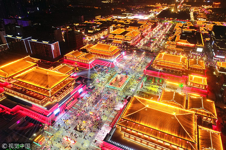 梦回唐朝航拍西安大唐不夜城