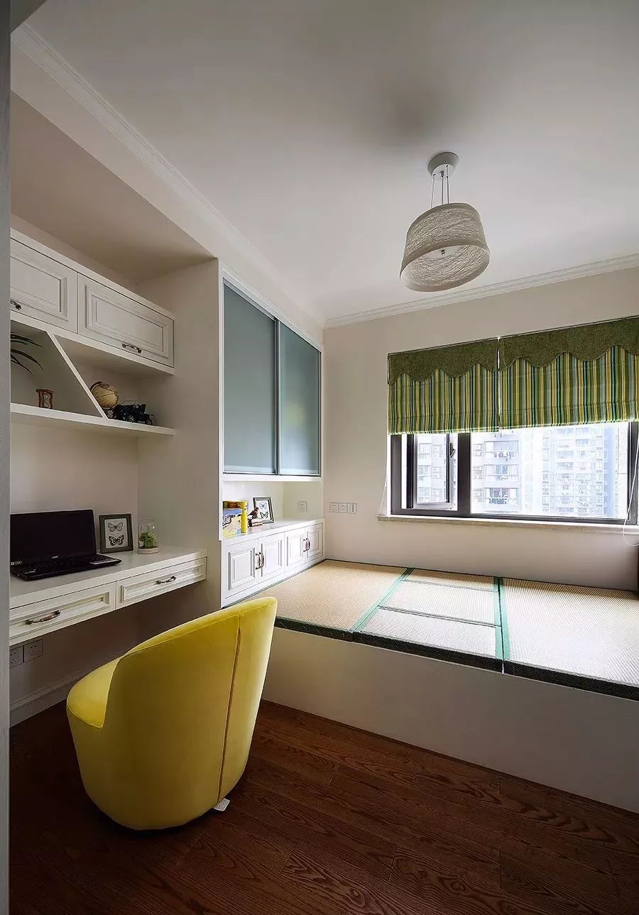 小面积卧室,设计组榻榻米刚刚好