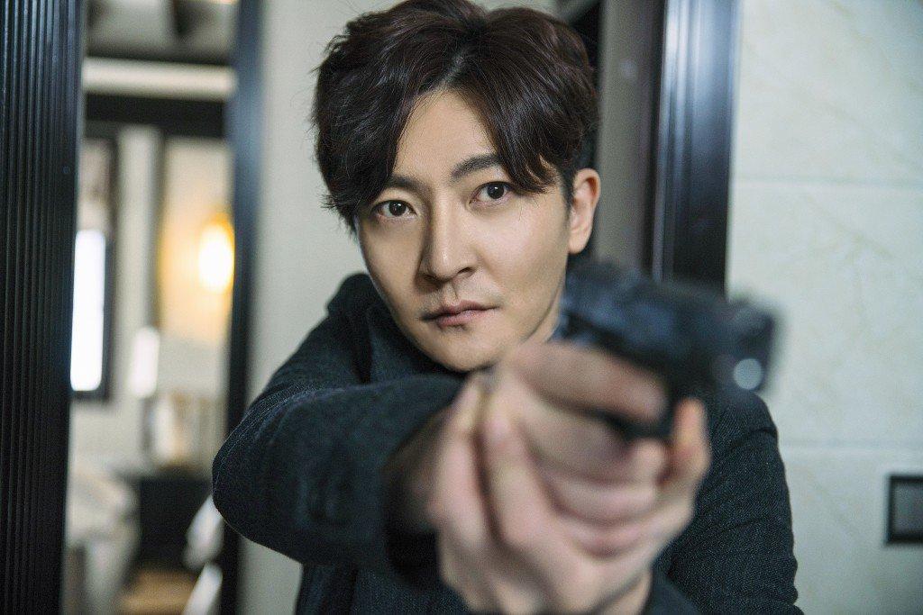 从苏明成到《暗黑者3》的罗飞,郭京飞的幽默感真的很高级!