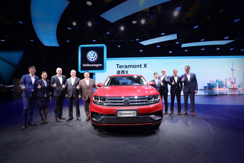 作为大众品牌全球首款coupe suv,途昂x定位于高颜值豪华运动型suv,在