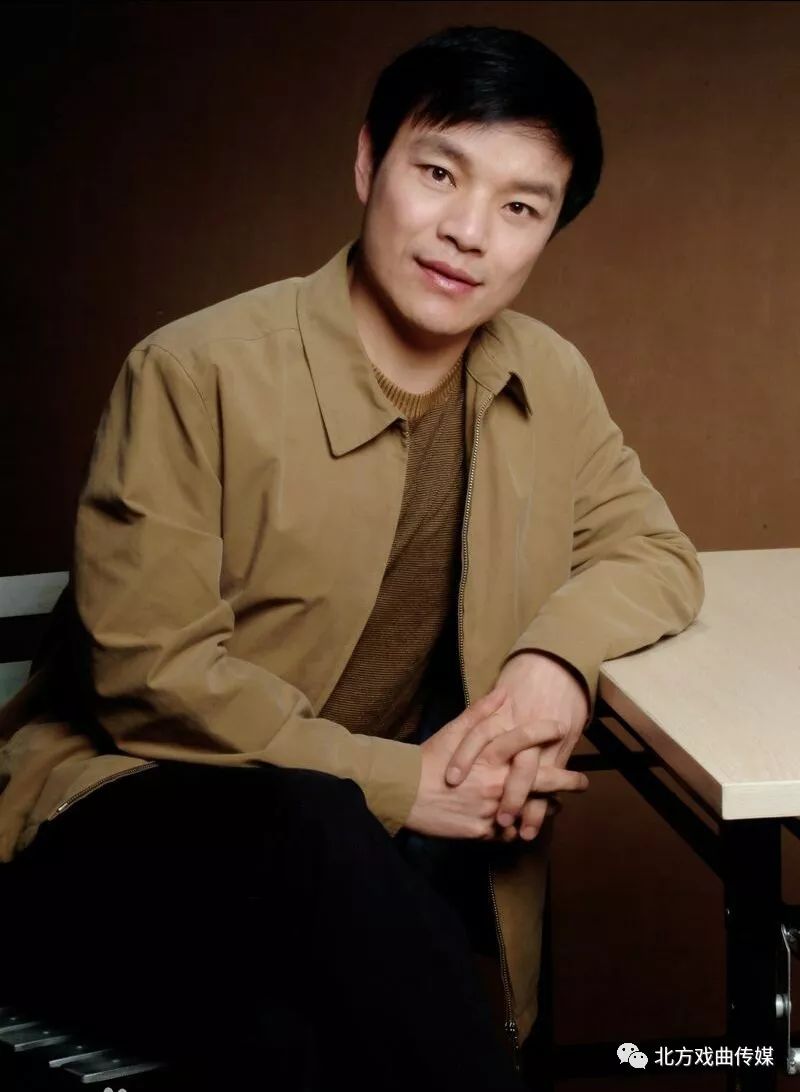 播出由河南省豫剧三团贾天龙汪荃珍主演的戏曲电影村官李天成欢迎收看