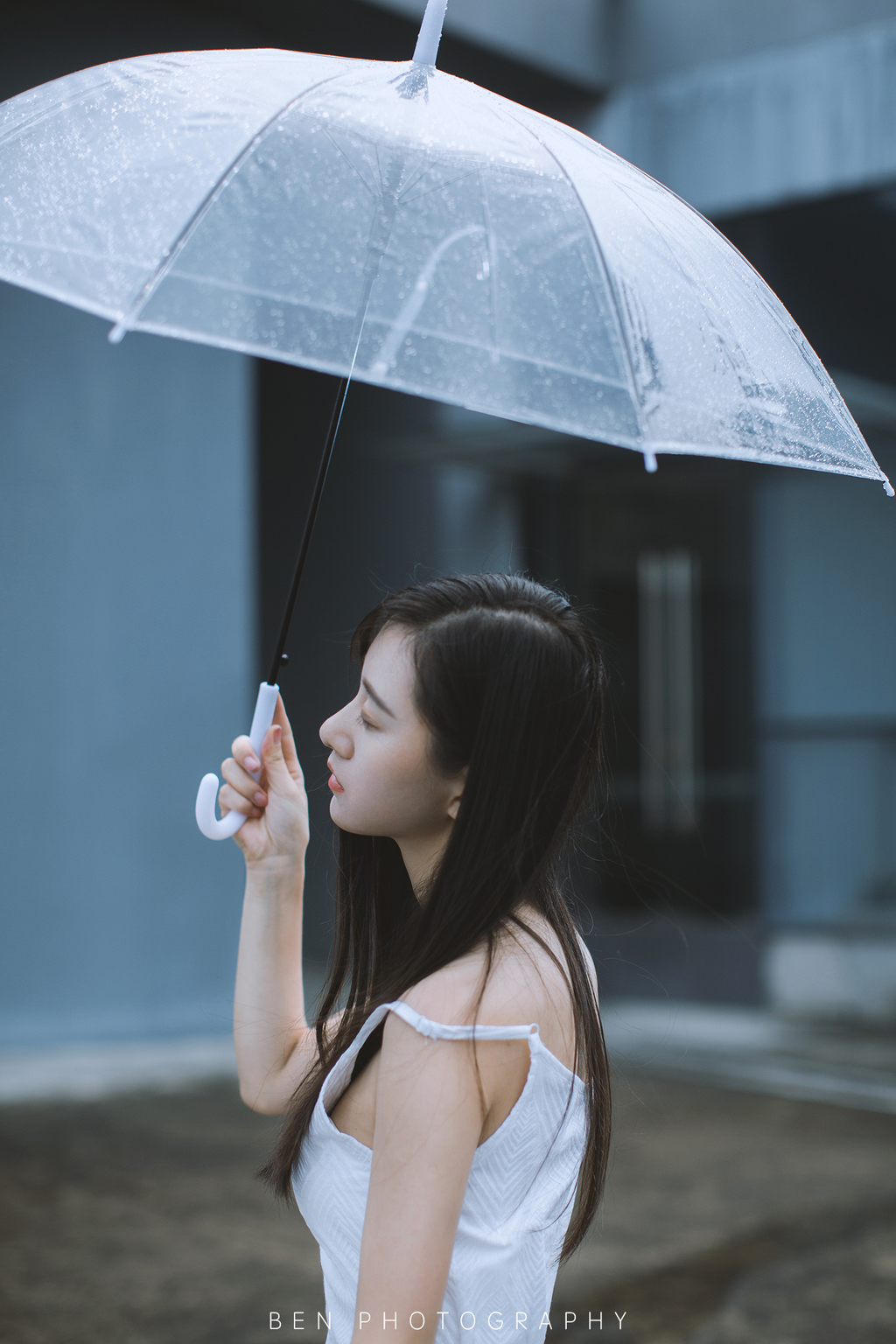 雨愛-女生溼身淋雨-竹本先生人像作品