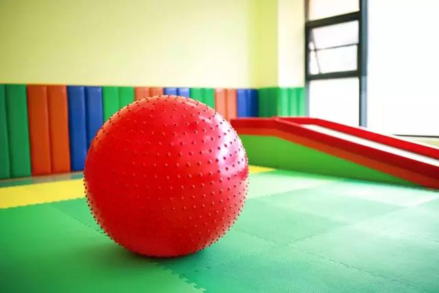 感统教具大揭秘大笼球要怎么玩