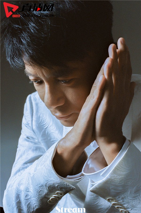 李克勤大片发布:做持续努力的逐光者