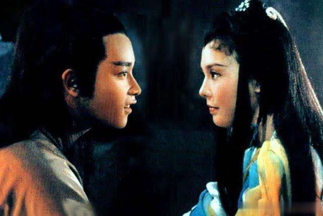 刘家良遗孀翁静晶大婚,曾和张国荣主演《杨过和小龙女》__凤凰网