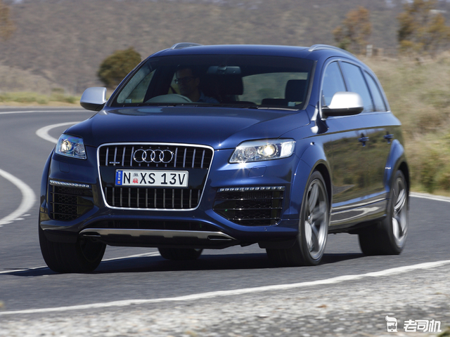 这应该是q7历史上颜值和动力的双料巅峰了——500马力,1000牛·米的q7