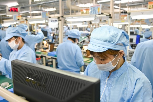 大三元镜头是如何诞生的揭秘尼康工厂生产线