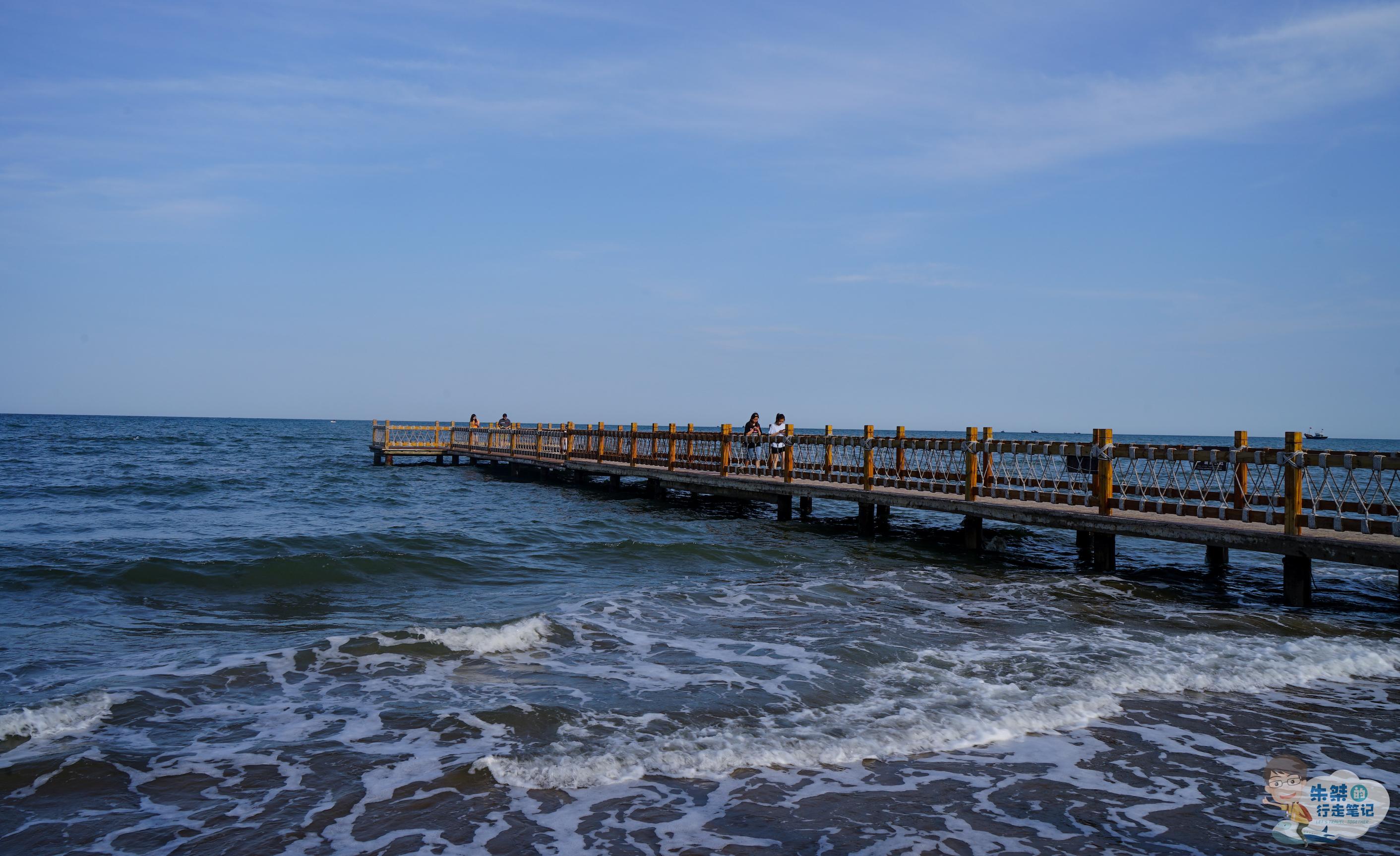 秦皇岛唯一的乘船入岛的景区坐拥天然优质的原生态海滩浴场