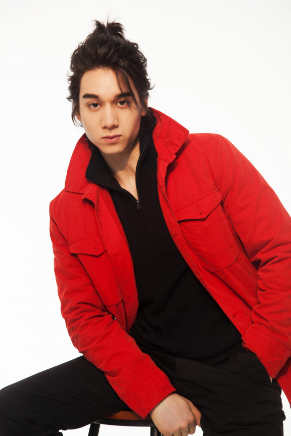 蓝波儿最新写真释出风格多变展成熟魅力