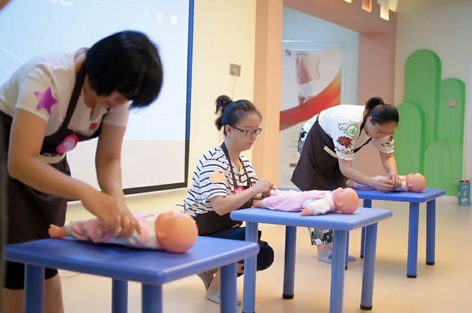 2019南阳月嫂培训机构排行榜月嫂培训行情