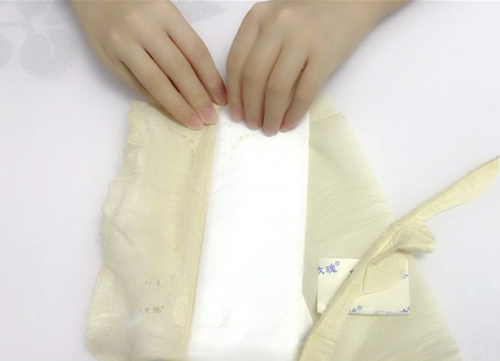 很流行的"黄色"卫生巾,你用过吗?