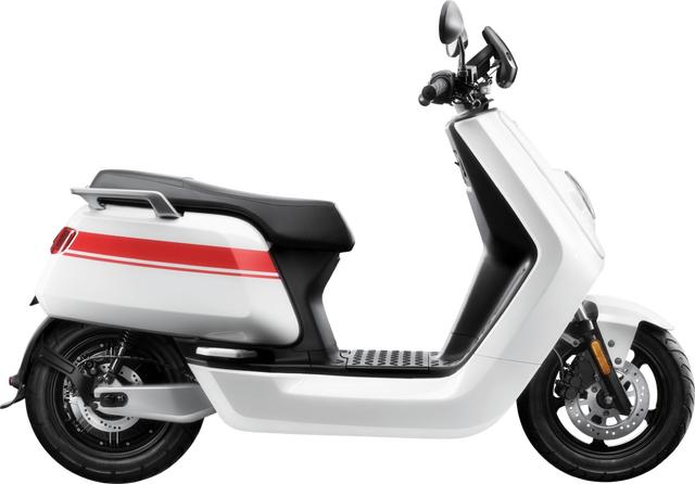 续航170公里,带cbs,小牛n-gt堵车路上的最佳伴侣