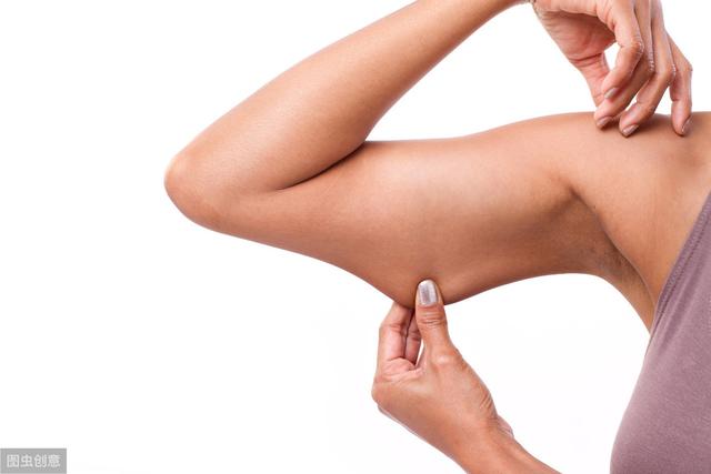 这组瘦拜拜肉训练,坚持2个月,手臂能减少2-3cm__凤凰网