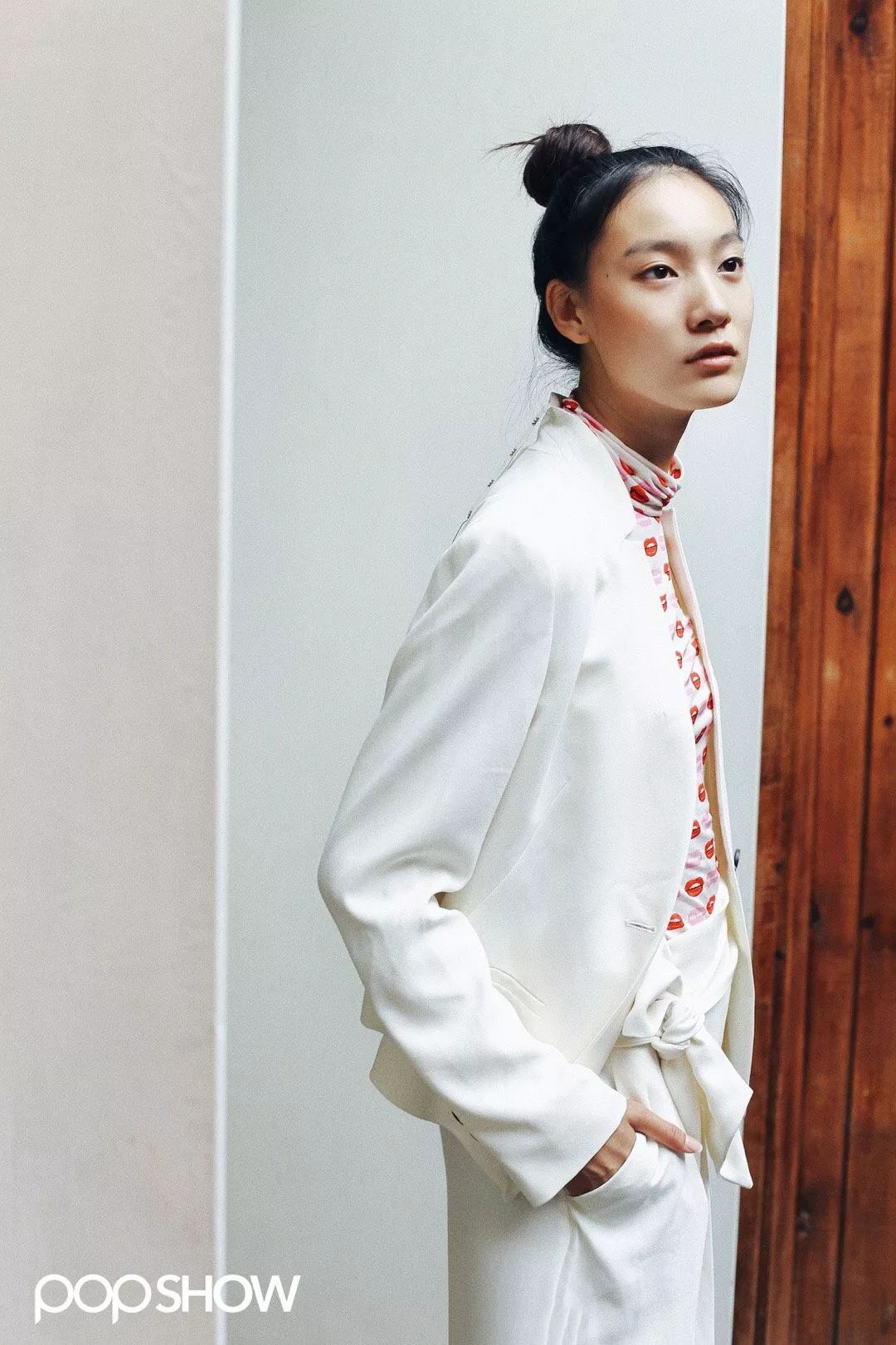 模特张晓彤拍摄popshow风格派时尚大片