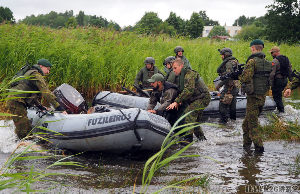 葡萄牙海军陆战队赴立陶宛演习中国造折叠无人机伴随蛙人登陆