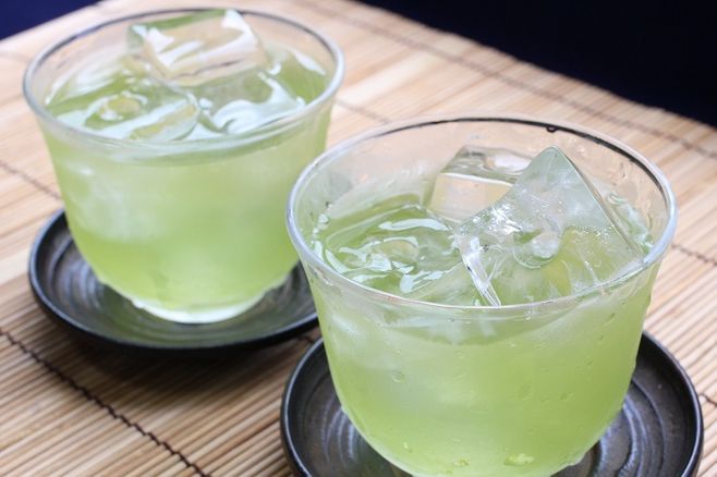 担心喝茶会心悸,失眠就用"冷水泡茶" 朋友:这季节合适?