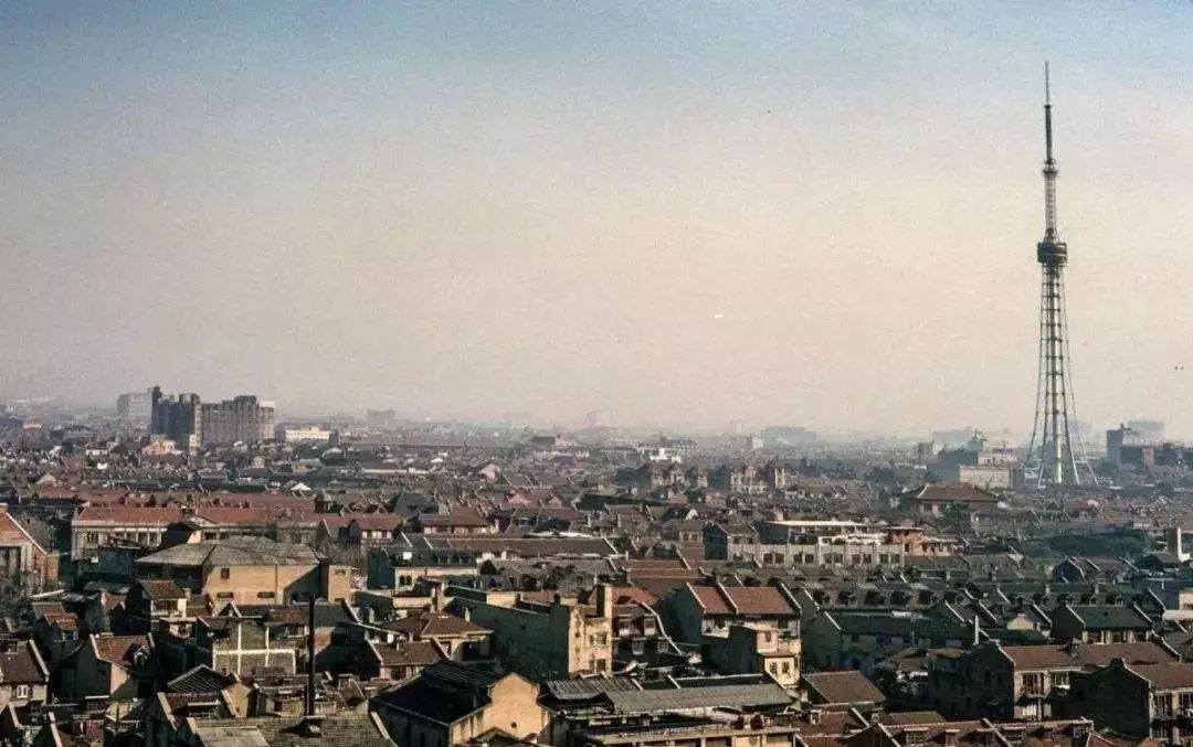 快讯 >中国城市竞争激荡四十年:谁在崛起?谁在没落?1978年上海以272.