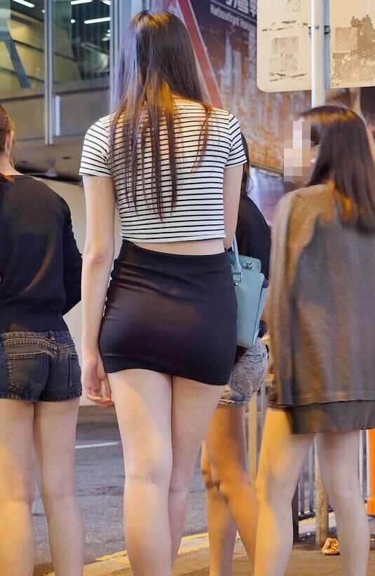 挺严重的,一定不能忘了锻炼屁股肌肉,越是紧绷和坚实的臀部,会越有