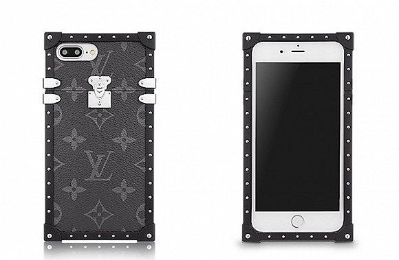 转发微博qzone微信coach将推出手机配件品类时尚品牌都想做斜杠青年