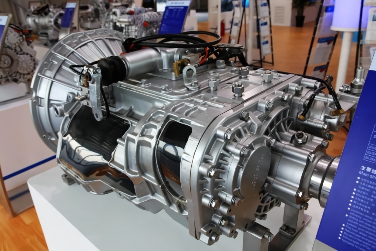 国产13at变速箱来了优先将在国产车上使用爱信都服了