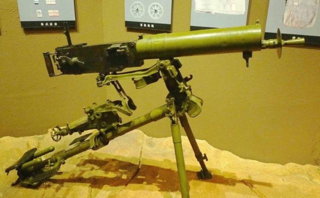 虽然已经被淘汰,但是它的辉煌会被永远名字,它依然是自动机枪发展史上