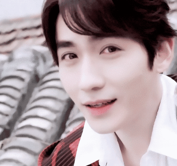 朱一龙你凭什么这么火