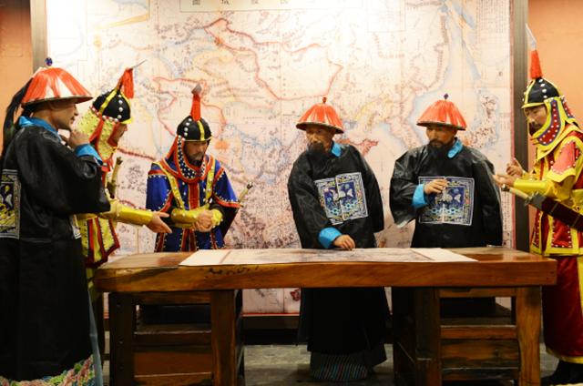 各省的督抚朝廷都能给曾国藩集团,为何湖广总督一职不肯轻易授予