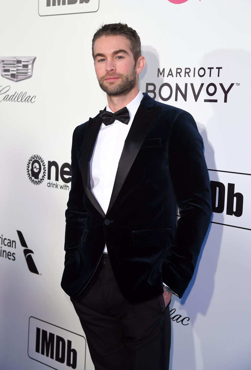 所以,在这样现实的摧残下,切斯·克劳福一直没有回