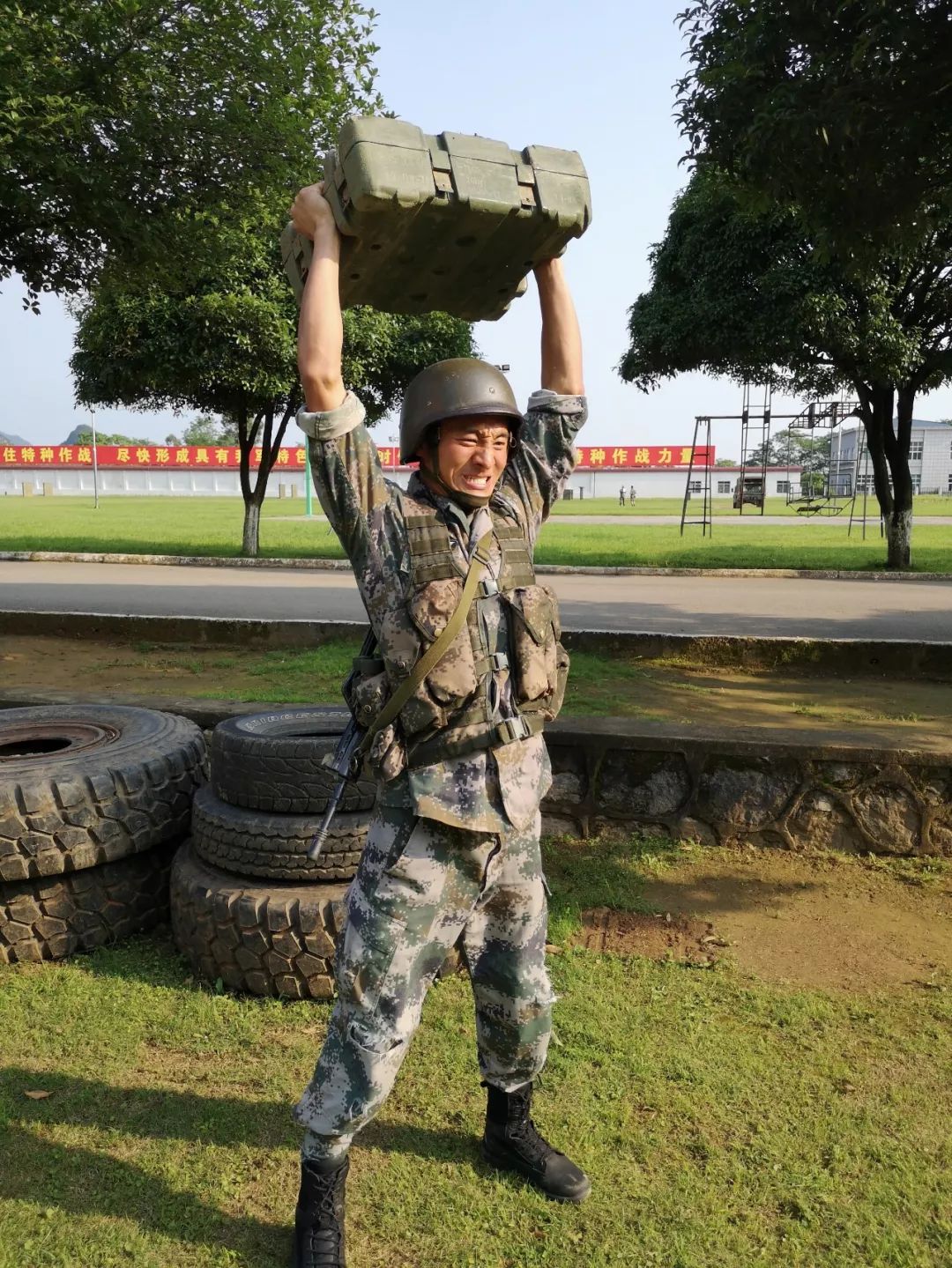 来了！第1季度“霹雳尖兵”风采，你pick谁？__凤凰网