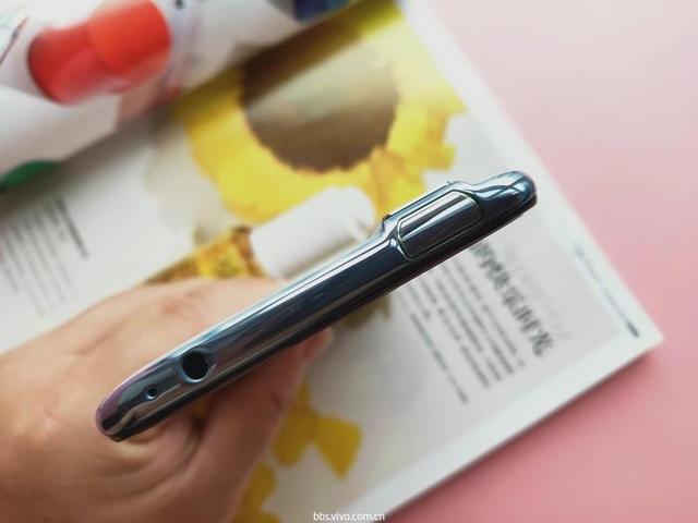 vivo s1 pro开箱:《荷塘月色》的具象化设计
