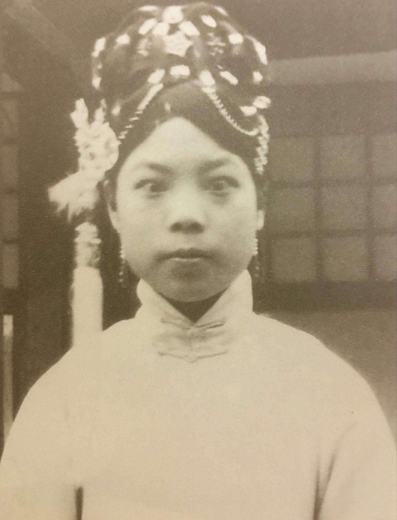 末代皇妃文绣,公然起诉离婚,她跟溥仪和婉容之间到底发生了什么__凤凰网