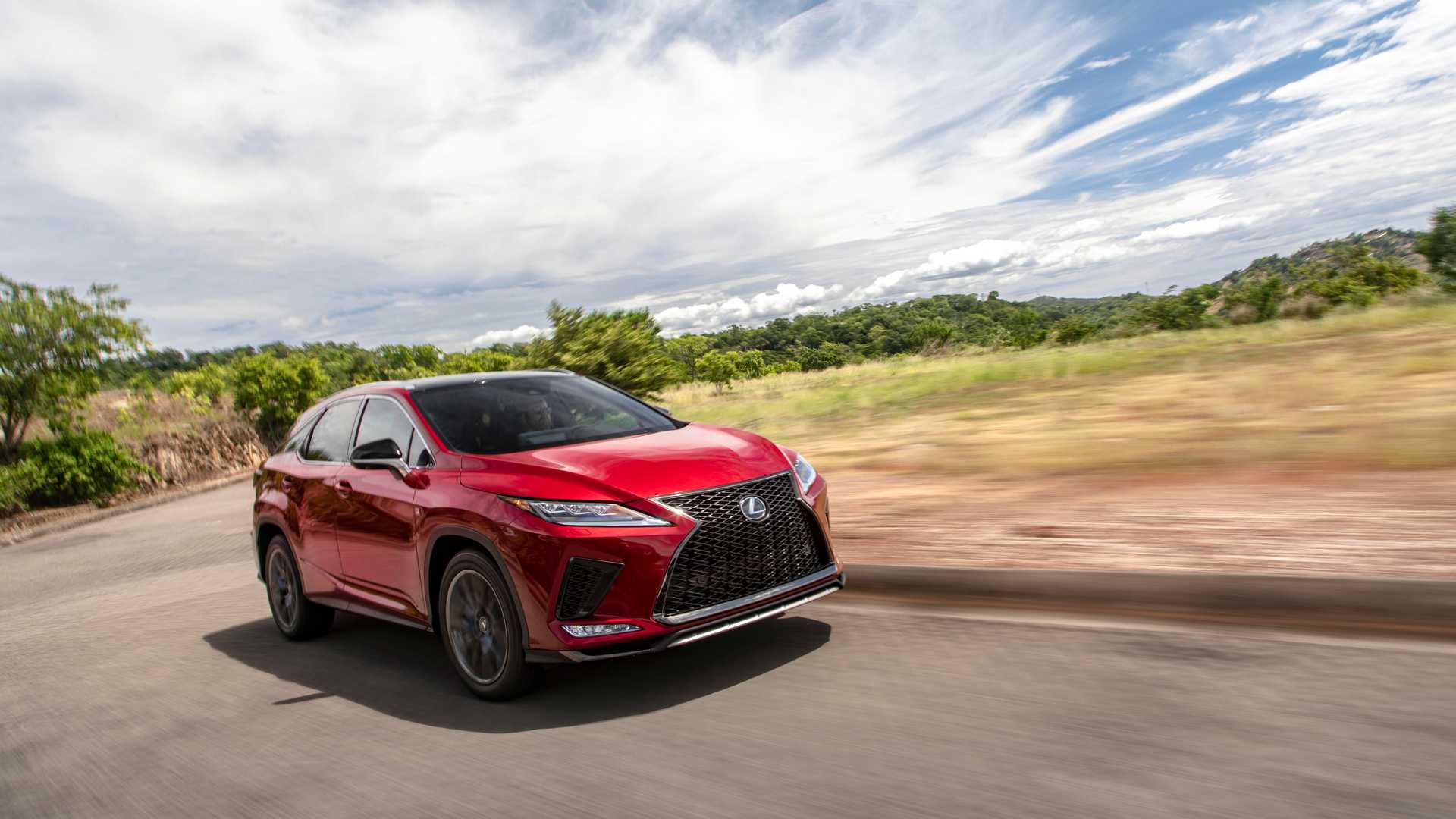 海外试驾雷克萨斯rx350变化不大但又可玩性强