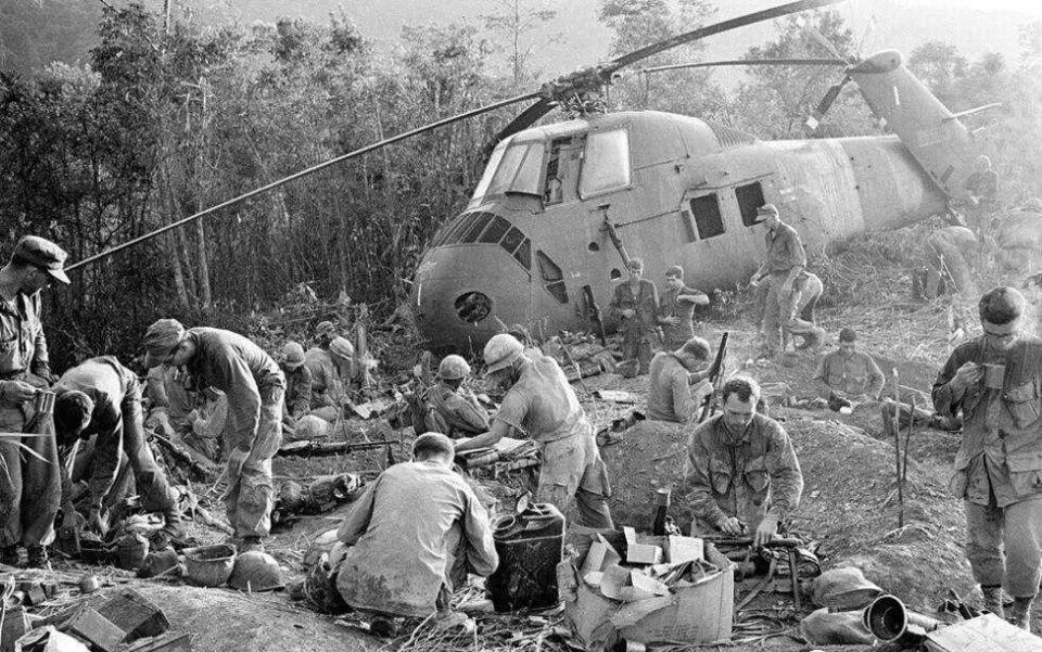 战争中艰苦的建国之路