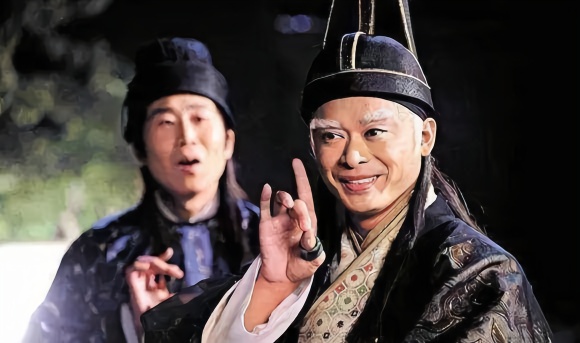 明朝大太监刘瑾为了干好事却惨被凌迟?得罪此群体,惨遭遗臭万年_凤凰网
