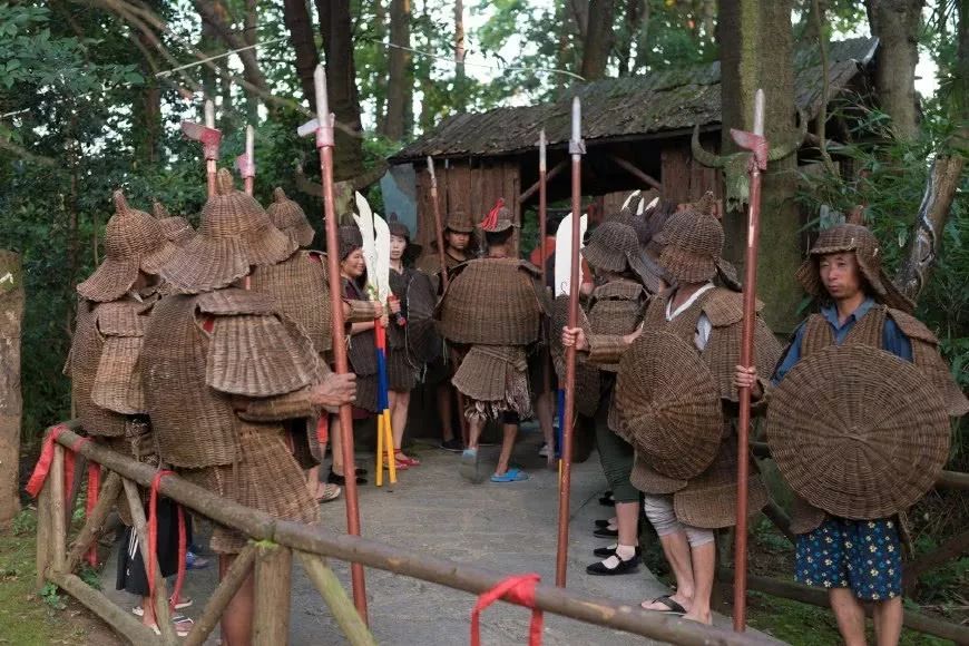 此去东南七百里,有一国,名乌戈国.